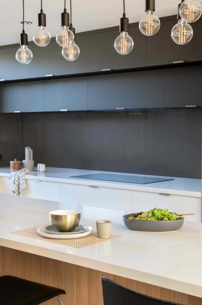 Glass splashback DGW